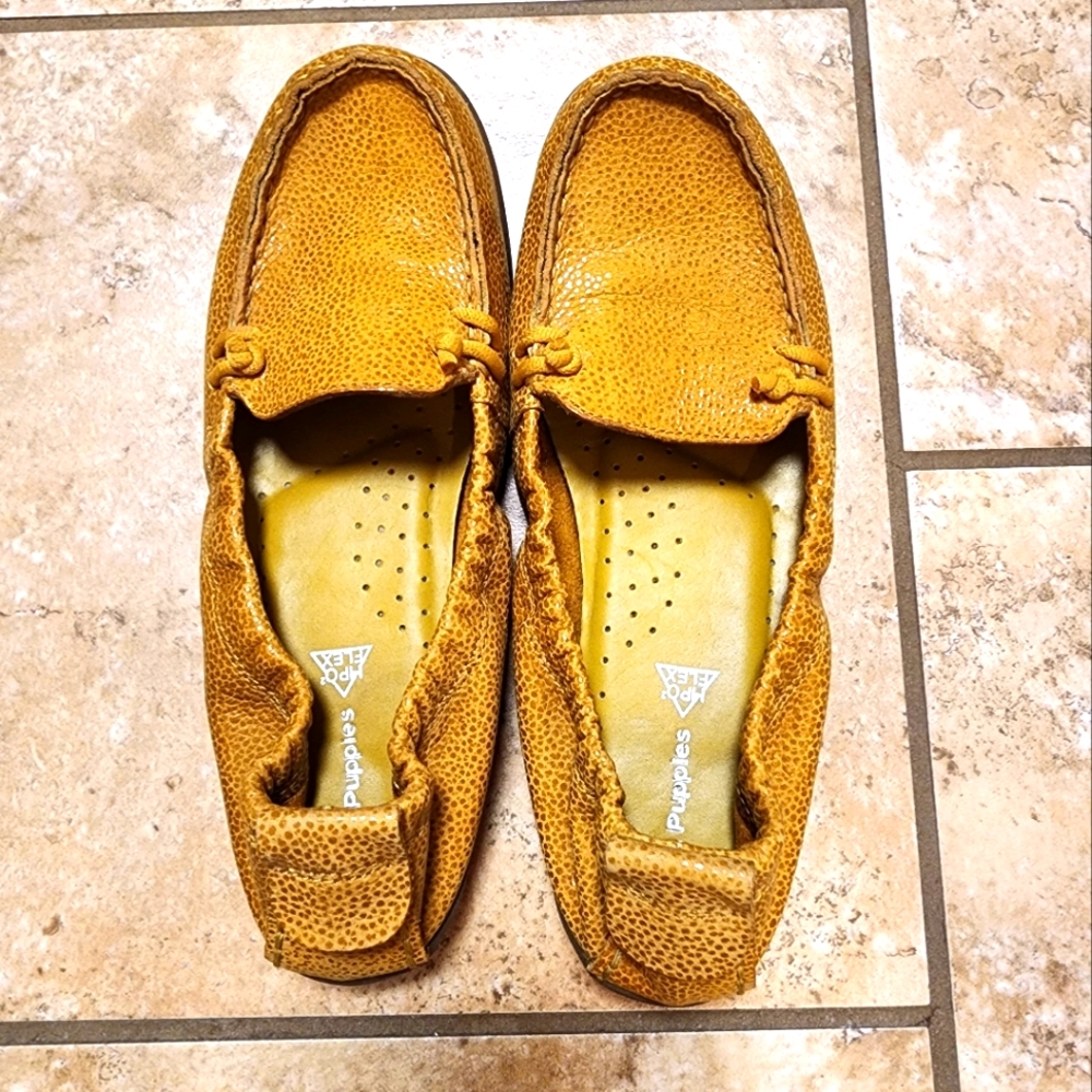 Hush Puppied Tan Suede Moccasin Loafers